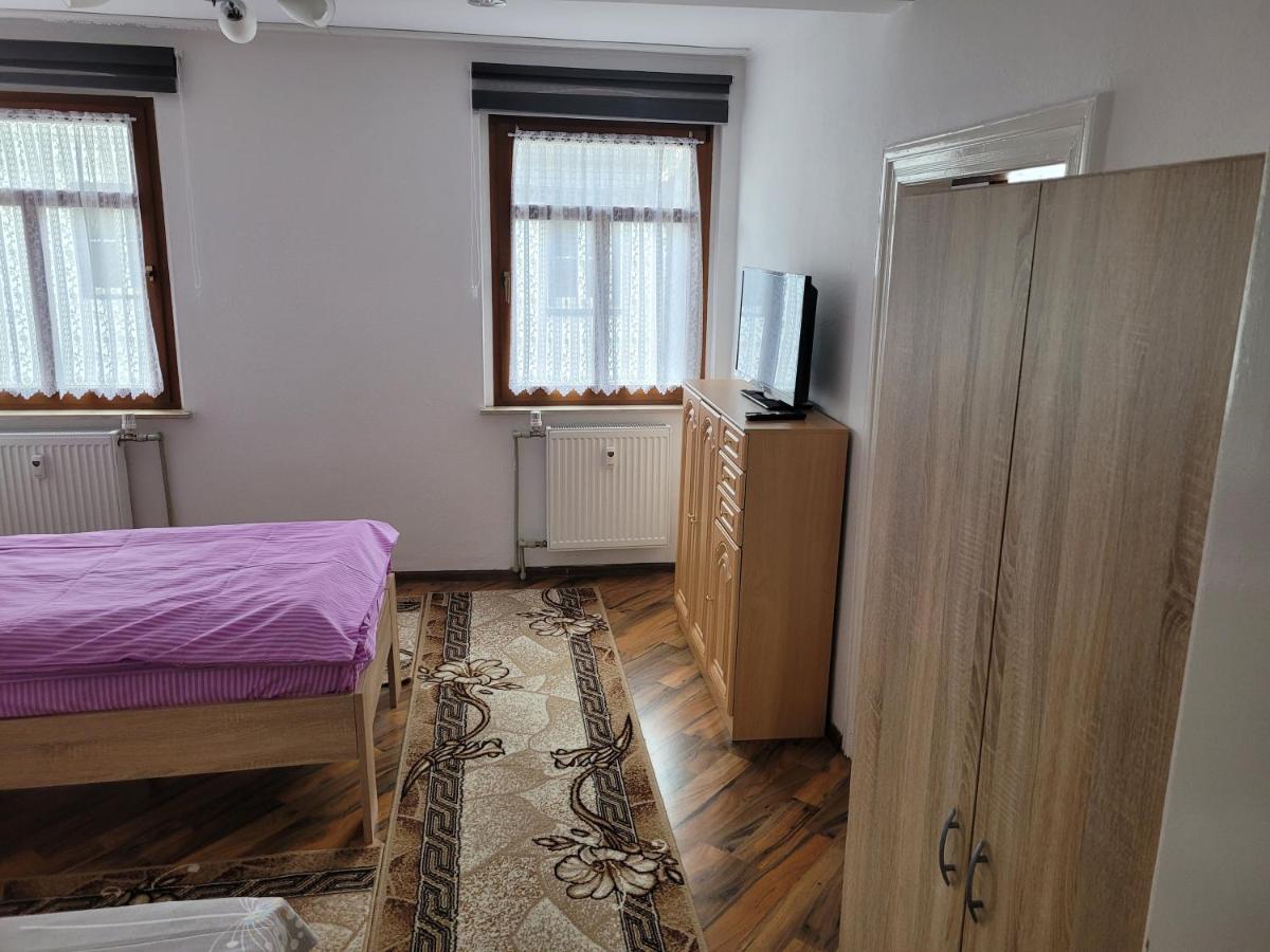 3 Zimmer Wohnung für 6 Personen Gossnitz Exterior foto